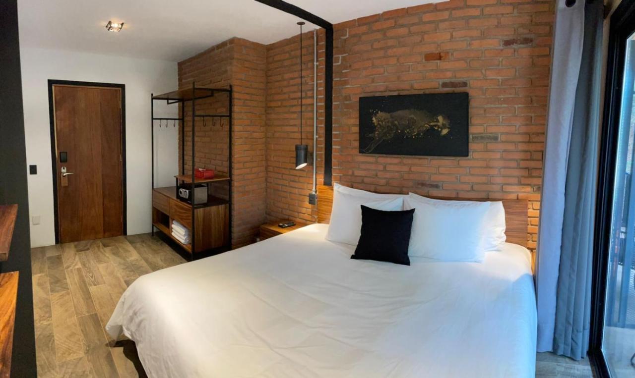 Hotel Oxu Solo Adultos Valle de Bravo Kültér fotó