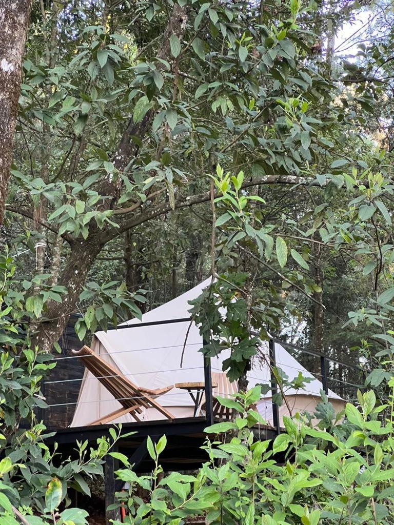 Hotel Oxu Solo Adultos Valle de Bravo Kültér fotó